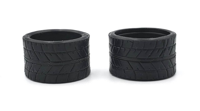 Marka MZR-V1RR15-14 Mini-Z RCP Rubber Radial Rear Tire 15° Soft (2Pcs)