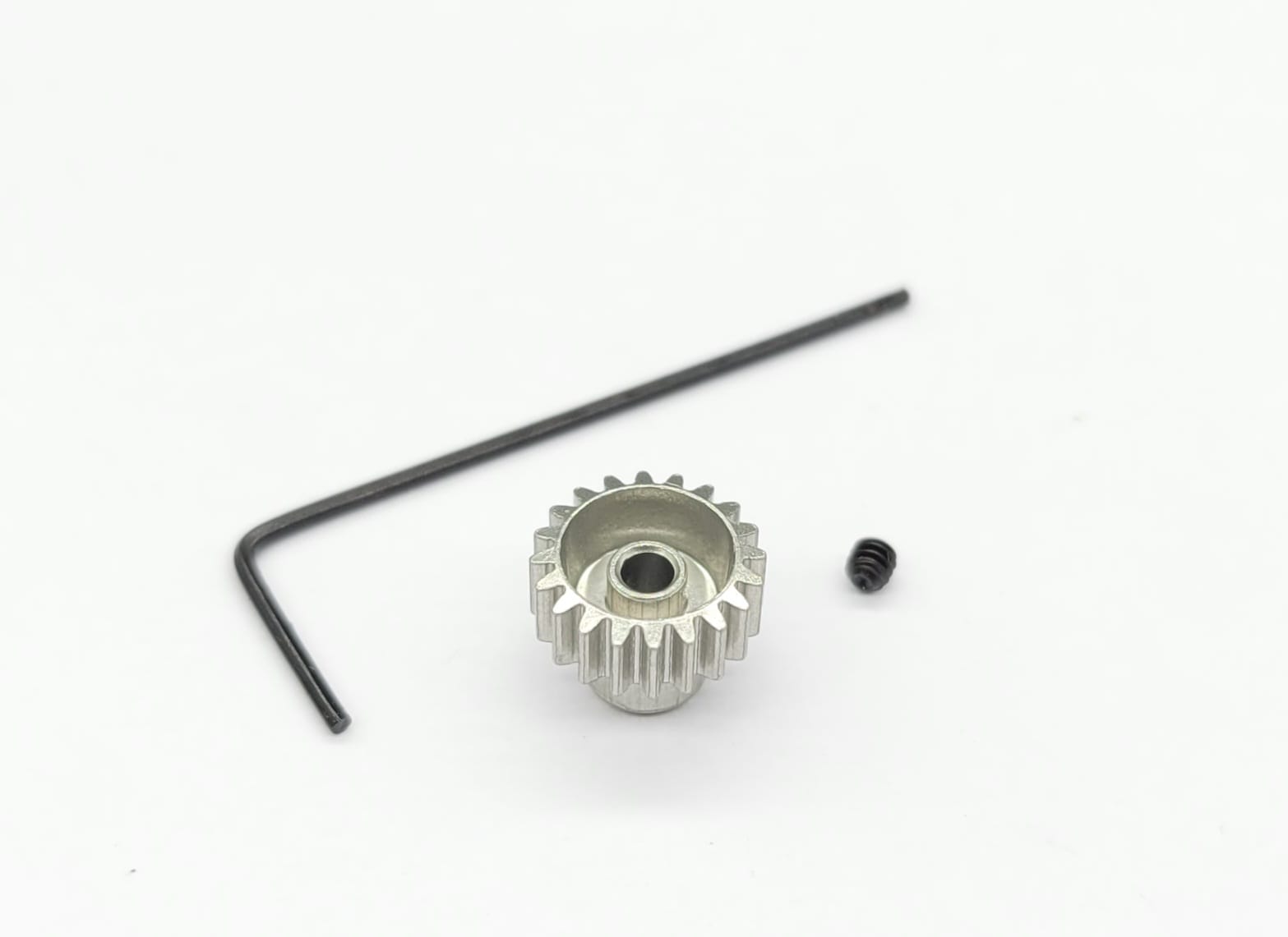 GG-OP-020 GL-Racing| GLA-Giulia | Alu hard coated 64 pitch pinion 20T | GG-OP-020 | Mini-z